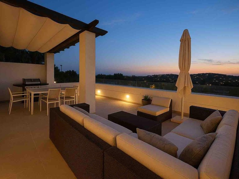 Apartment for Sale in Marbella, Malaga 32