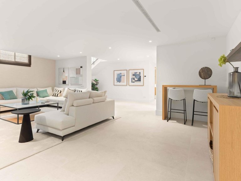 Apartment for Sale in San Pedro De Alcantara, Malaga 16