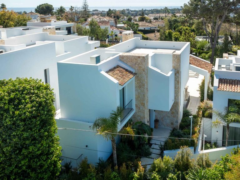 Apartment for Sale in San Pedro De Alcantara, Malaga 24