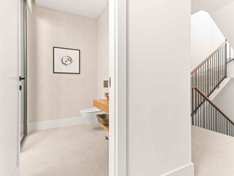 Apartment for Sale in San Pedro De Alcantara, Malaga 40