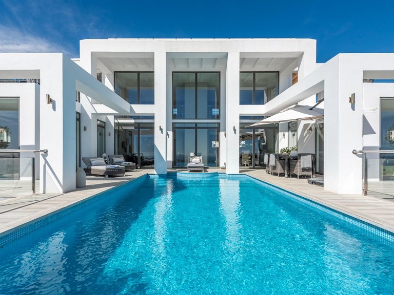 Apartment for Sale in Mijas, Malaga 1