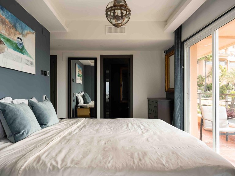 Apartment for Sale in Marbella, Malaga 16