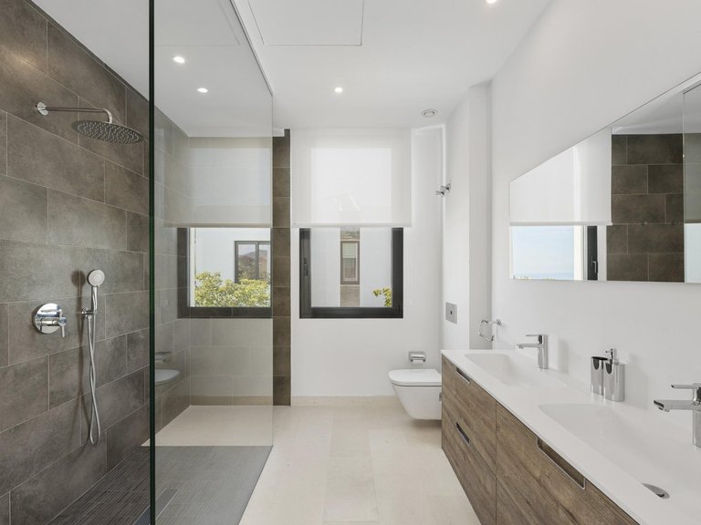 Apartment for Sale in Marbella, Malaga 22
