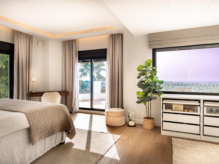Apartment for Sale in Benahavis, Malaga 10
