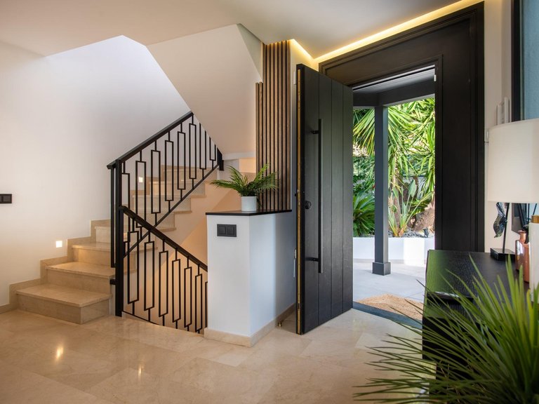Apartment for Sale in Benahavis, Malaga 13