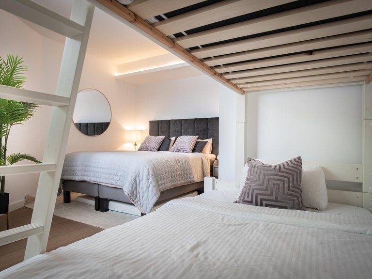 Apartment for Sale in Benahavis, Malaga 19