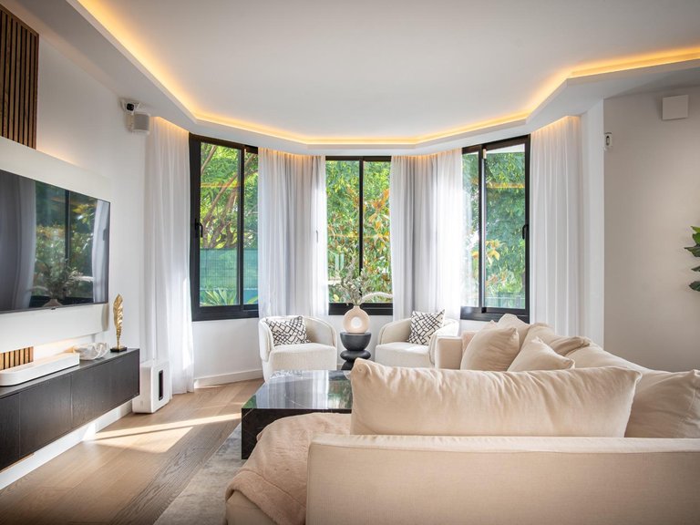 Apartment for Sale in Benahavis, Malaga 27