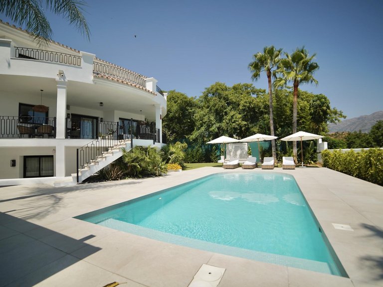 Apartment for Sale in Benahavis, Malaga 29