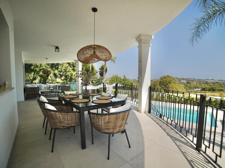Apartment for Sale in Benahavis, Malaga 30