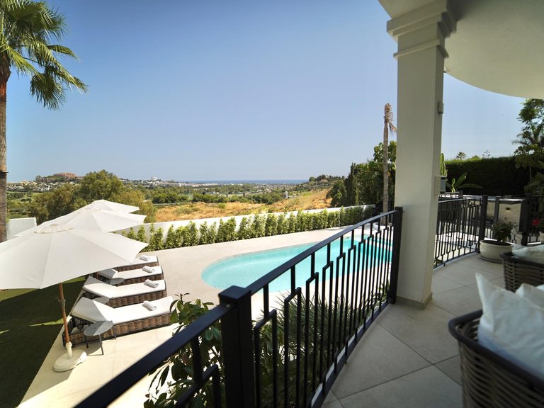 Apartment for Sale in Benahavis, Malaga 31