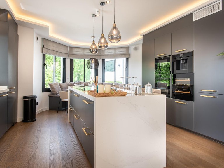 Apartment for Sale in Benahavis, Malaga 6