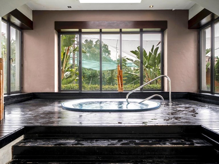 Apartment for Sale in Estepona, Malaga 48