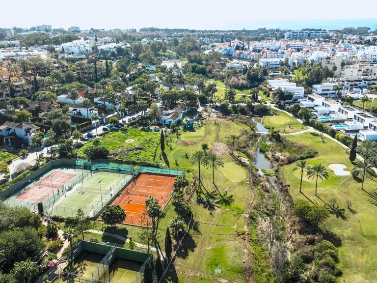 Apartment for Sale in Estepona, Malaga 40