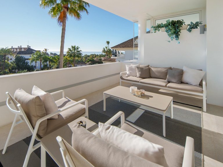 Apartment for Sale in Marbella, Malaga 18