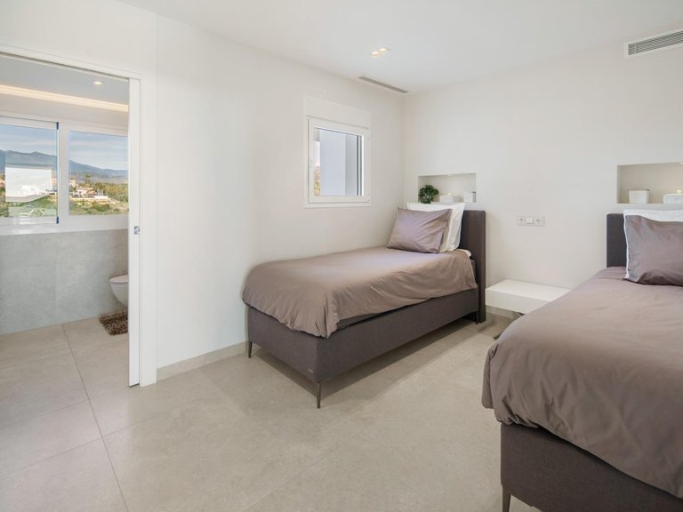 Apartment for Sale in Marbella, Malaga 41