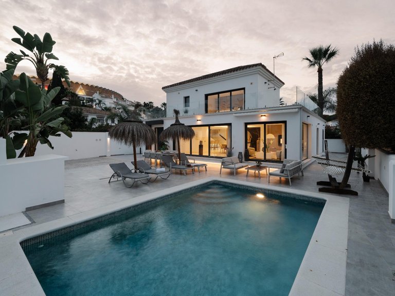 Apartment for Sale in Marbella, Malaga 3