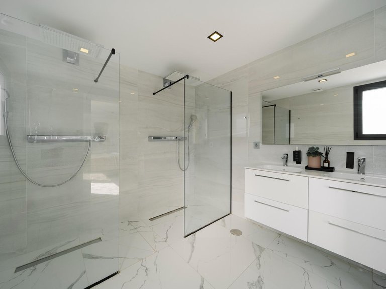 Apartment for Sale in Marbella, Malaga 89