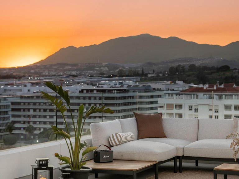 Penthouse for Sale in Marbella, Malaga 16