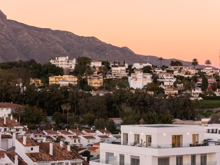 Penthouse for Sale in Marbella, Malaga 43
