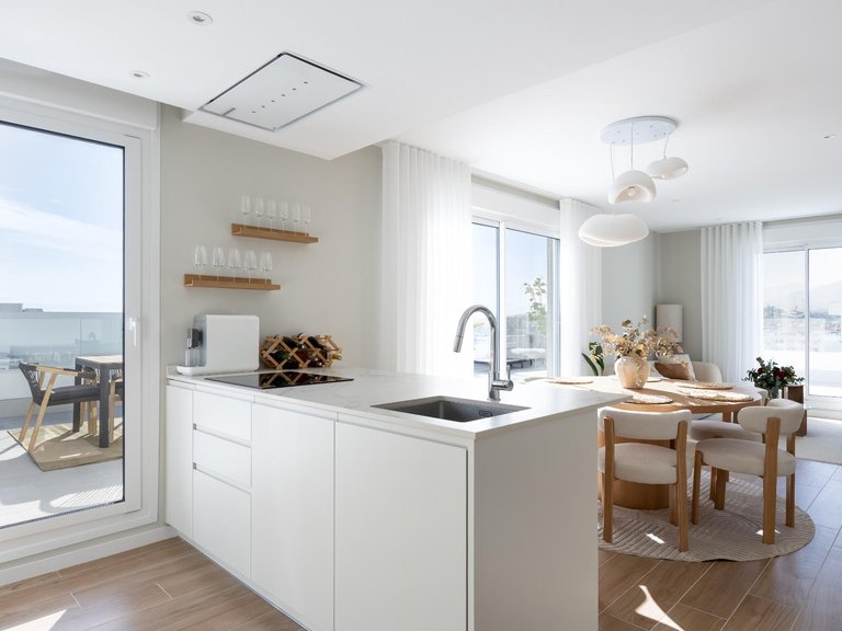 Penthouse for Sale in Marbella, Malaga 9