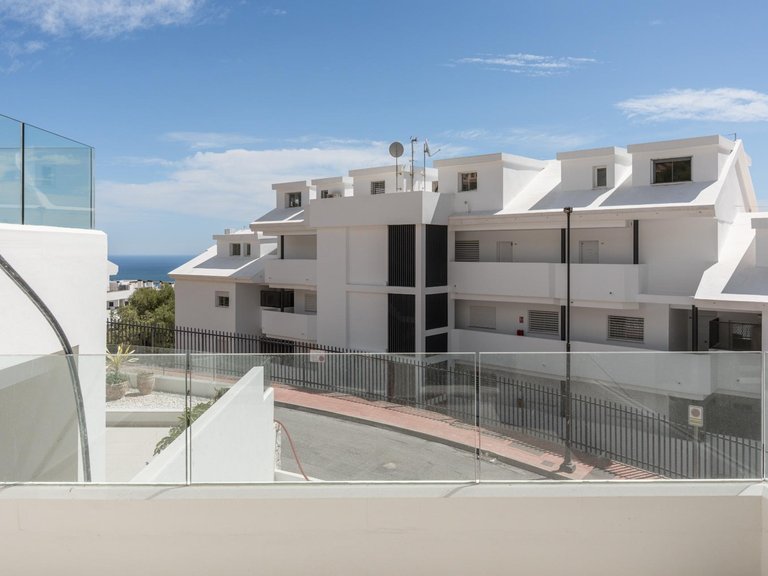 Apartment for Sale in Benalmádena, Malaga 17