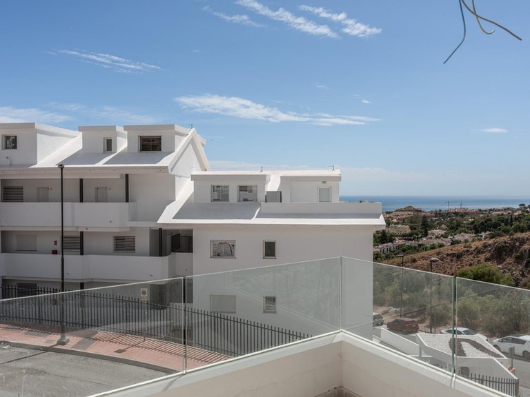Apartment for Sale in Benalmádena, Malaga 18