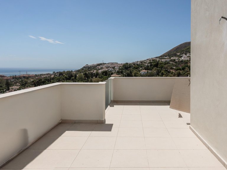 Apartment for Sale in Benalmádena, Malaga 20