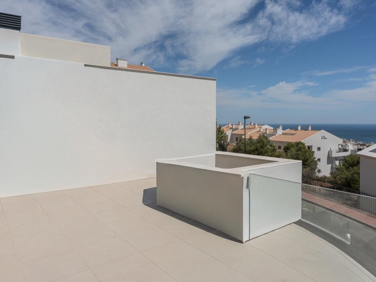 Apartment for Sale in Benalmádena, Malaga 27