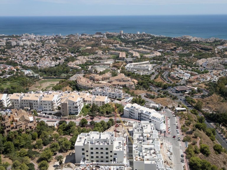 Apartment for Sale in Benalmádena, Malaga 28