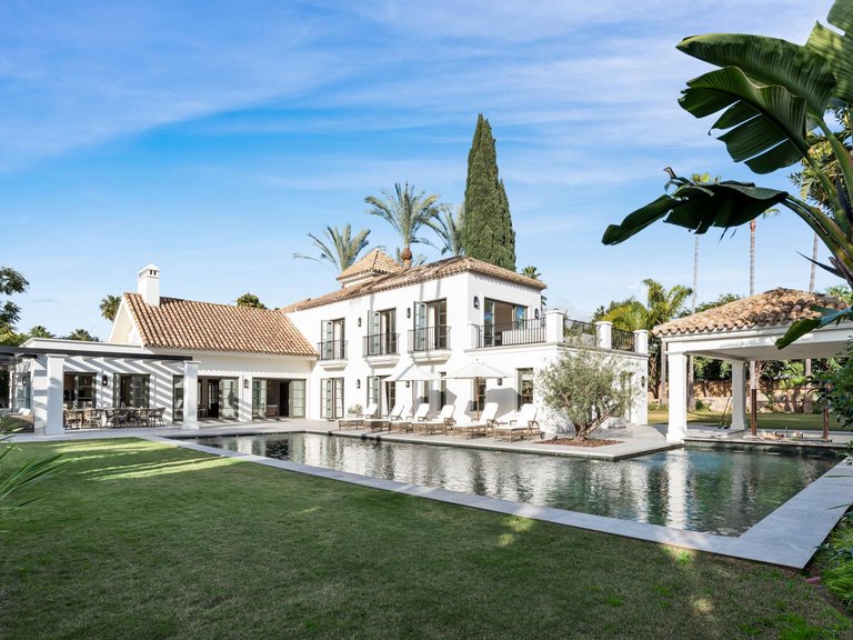 Villa for Sale in Marbella, Malaga 2