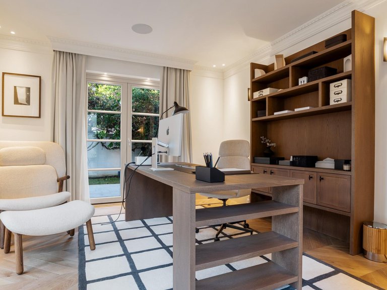 Villa for Sale in Marbella, Malaga 28