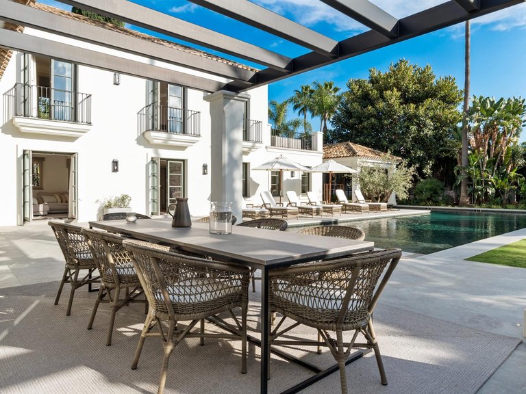 Villa for Sale in Marbella, Malaga 48