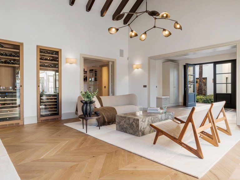 Villa for Sale in Marbella, Malaga 6