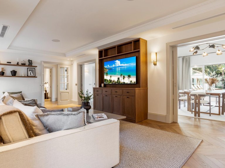 Villa for Sale in Marbella, Malaga 7