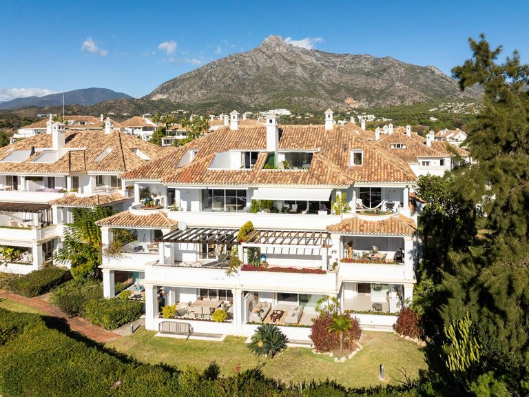 Apartment for Sale in Marbella, Malaga 1