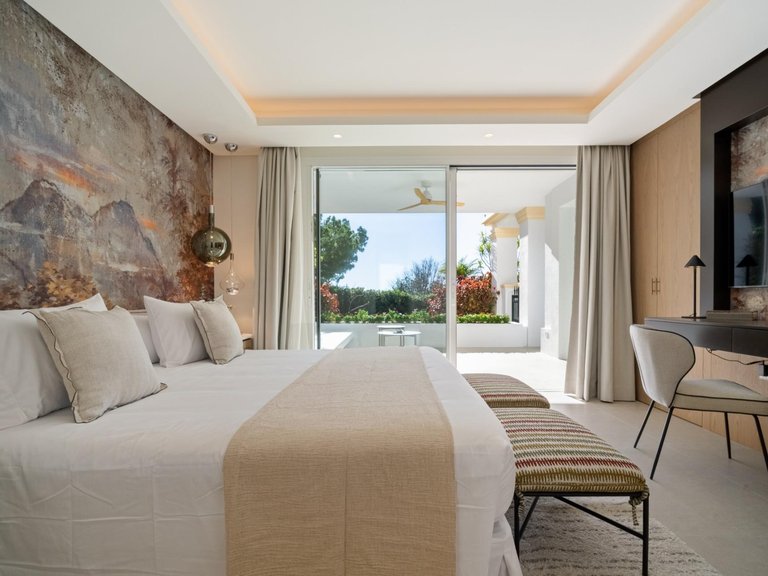 Apartment for Sale in Marbella, Malaga 12