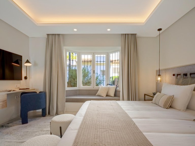 Apartment for Sale in Marbella, Malaga 16