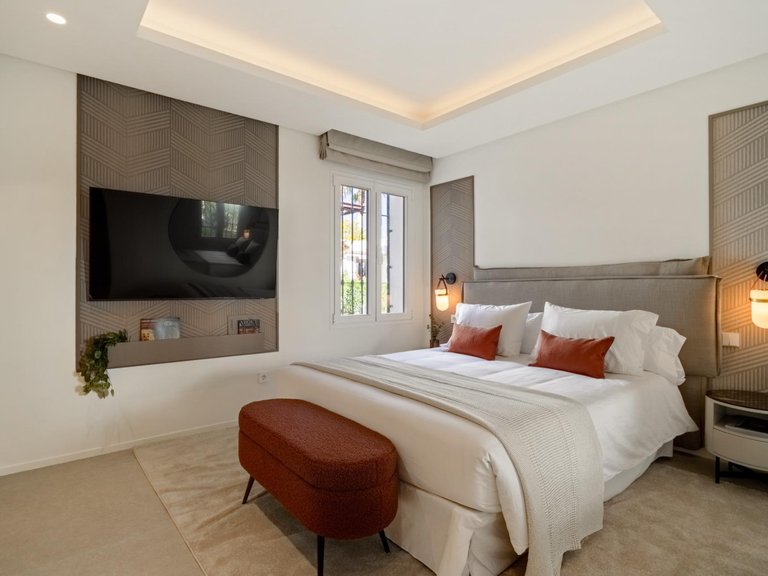 Apartment for Sale in Marbella, Malaga 18
