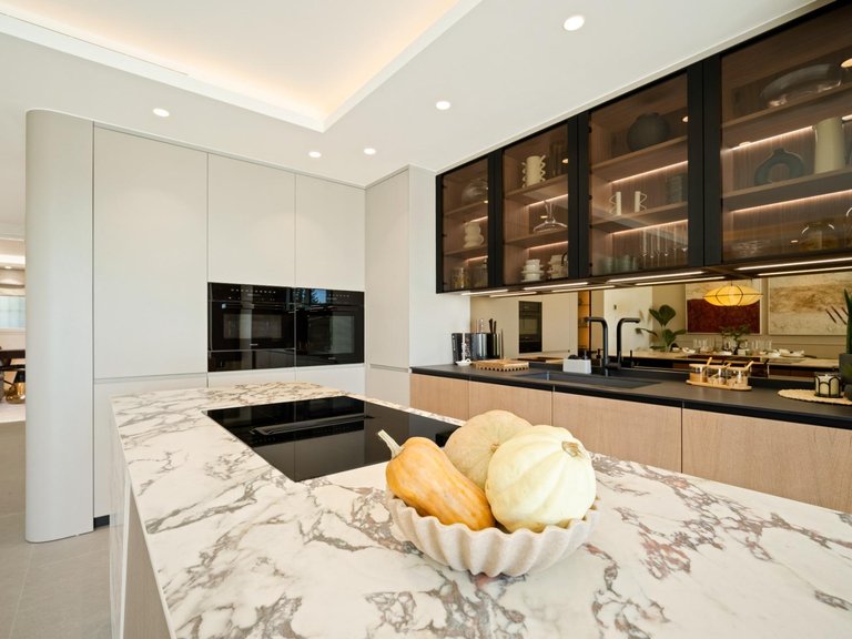 Apartment for Sale in Marbella, Malaga 7