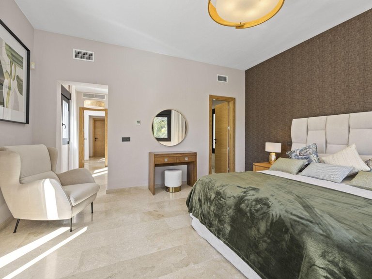 Apartment for Sale in Estepona, Malaga 32