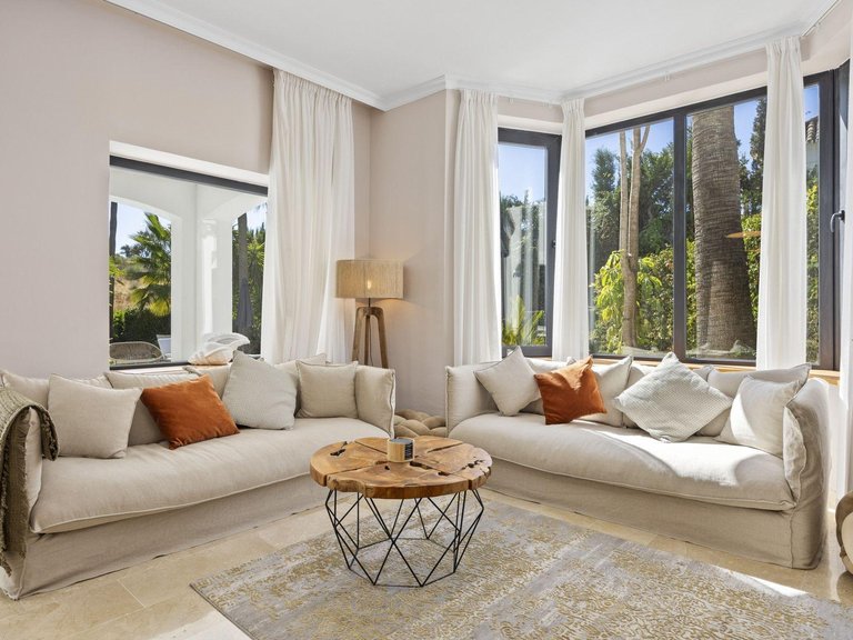 Apartment for Sale in Estepona, Malaga 9
