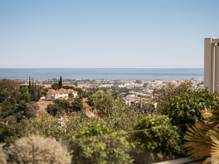 Apartment for Sale in Benahavis, Malaga 53
