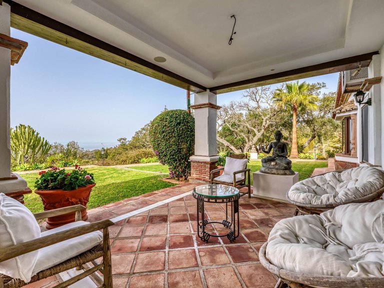 Villa for Sale in Ojen, Malaga 33