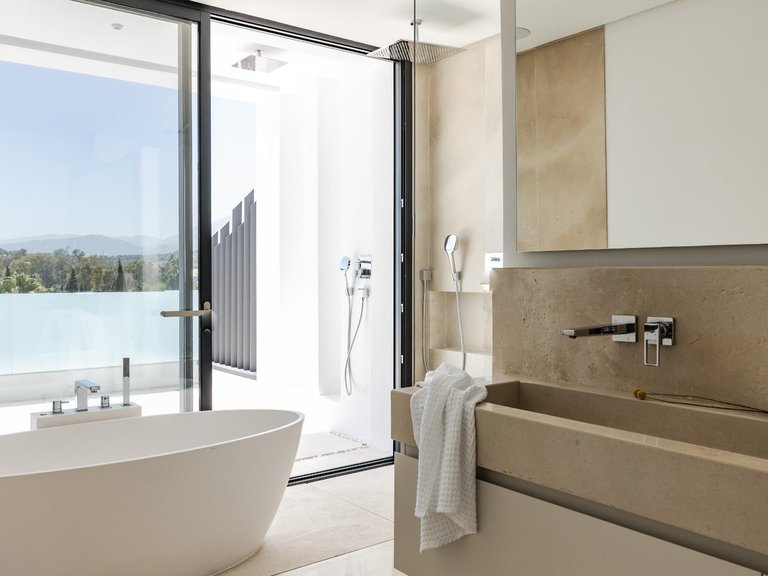 Apartment for Sale in Marbella, Malaga 14