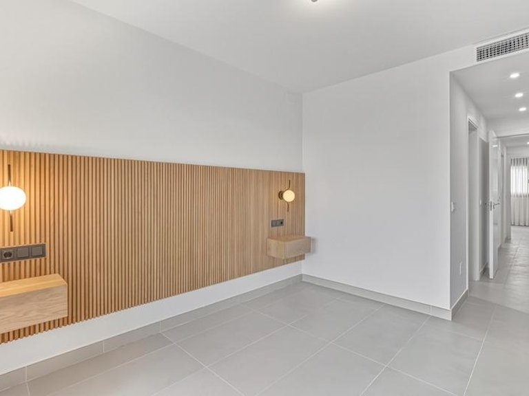 Apartment for Sale in Estepona, Malaga 14