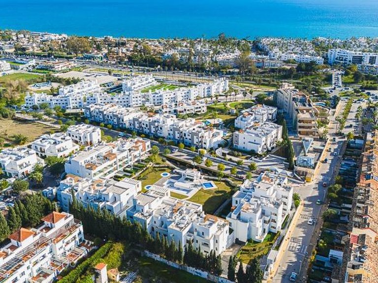 Apartment for Sale in Estepona, Malaga 22