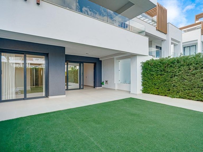 Apartment for Sale in Estepona, Malaga 4