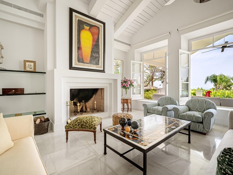 Villa for Sale in Marbella, Malaga 11
