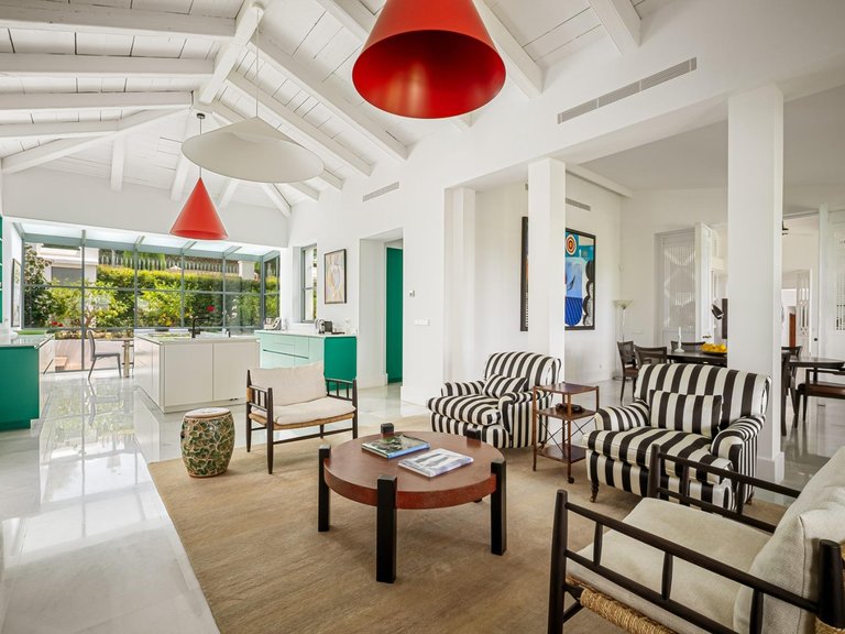 Villa for Sale in Marbella, Malaga 16