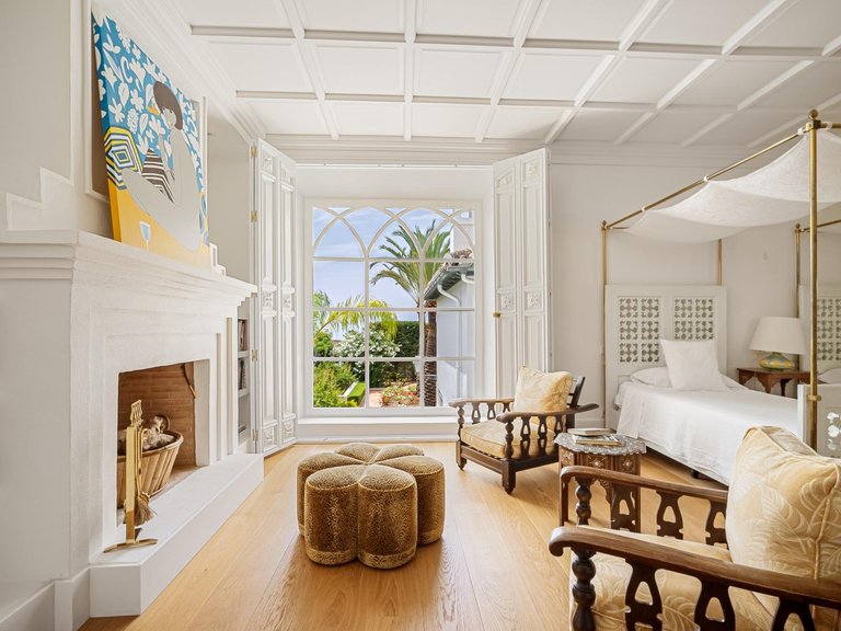 Villa for Sale in Marbella, Malaga 18